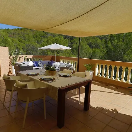 Magdalena Villa Calvia (Mallorca)
